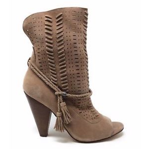 NWT/NIB Dolce Vita Maddox Women's Boots